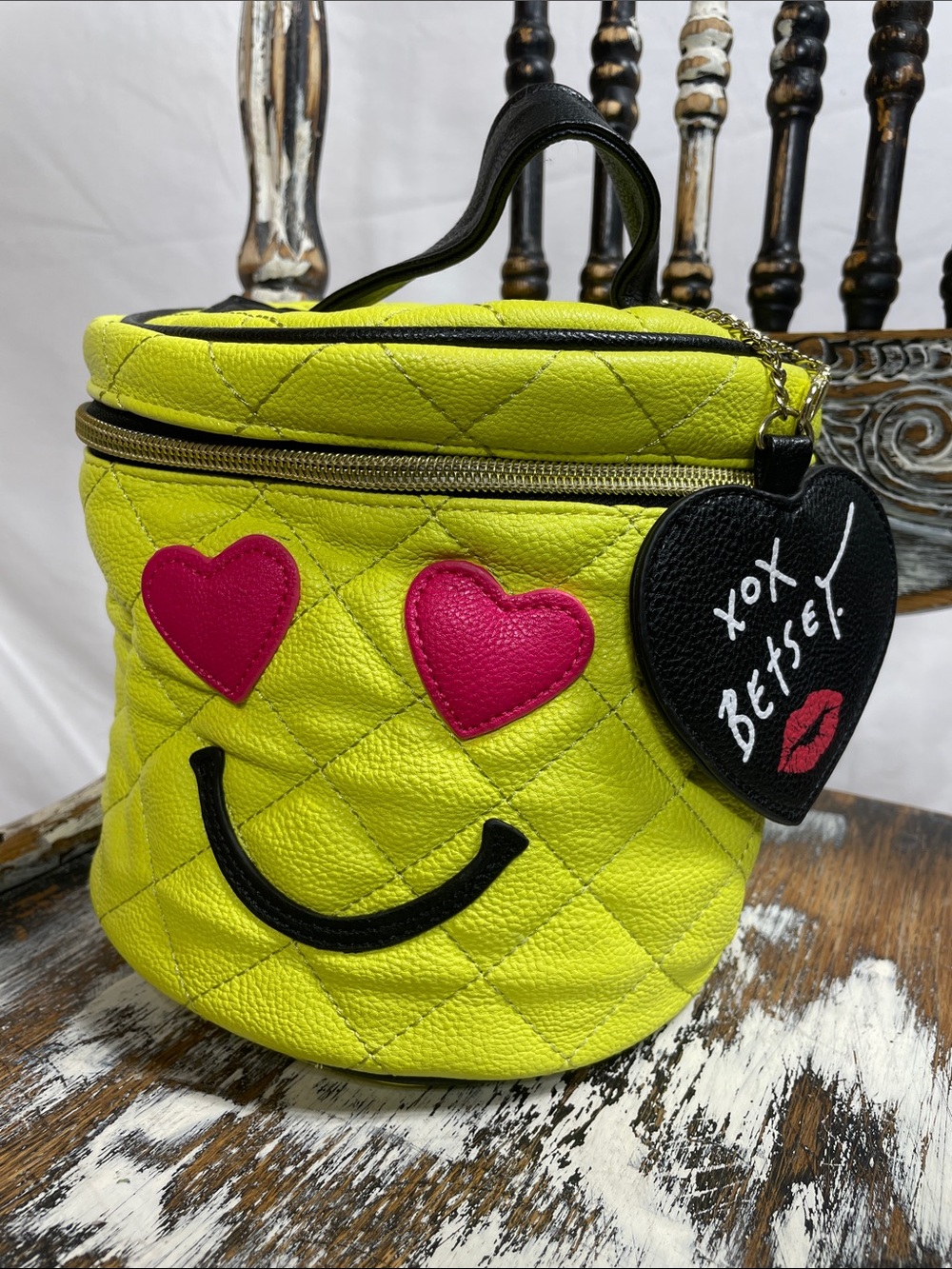 NWOT Betsey Johnson Neon Yellow Quilted Heart-Eyes Cosmetic Bag Pouch w/ Handle